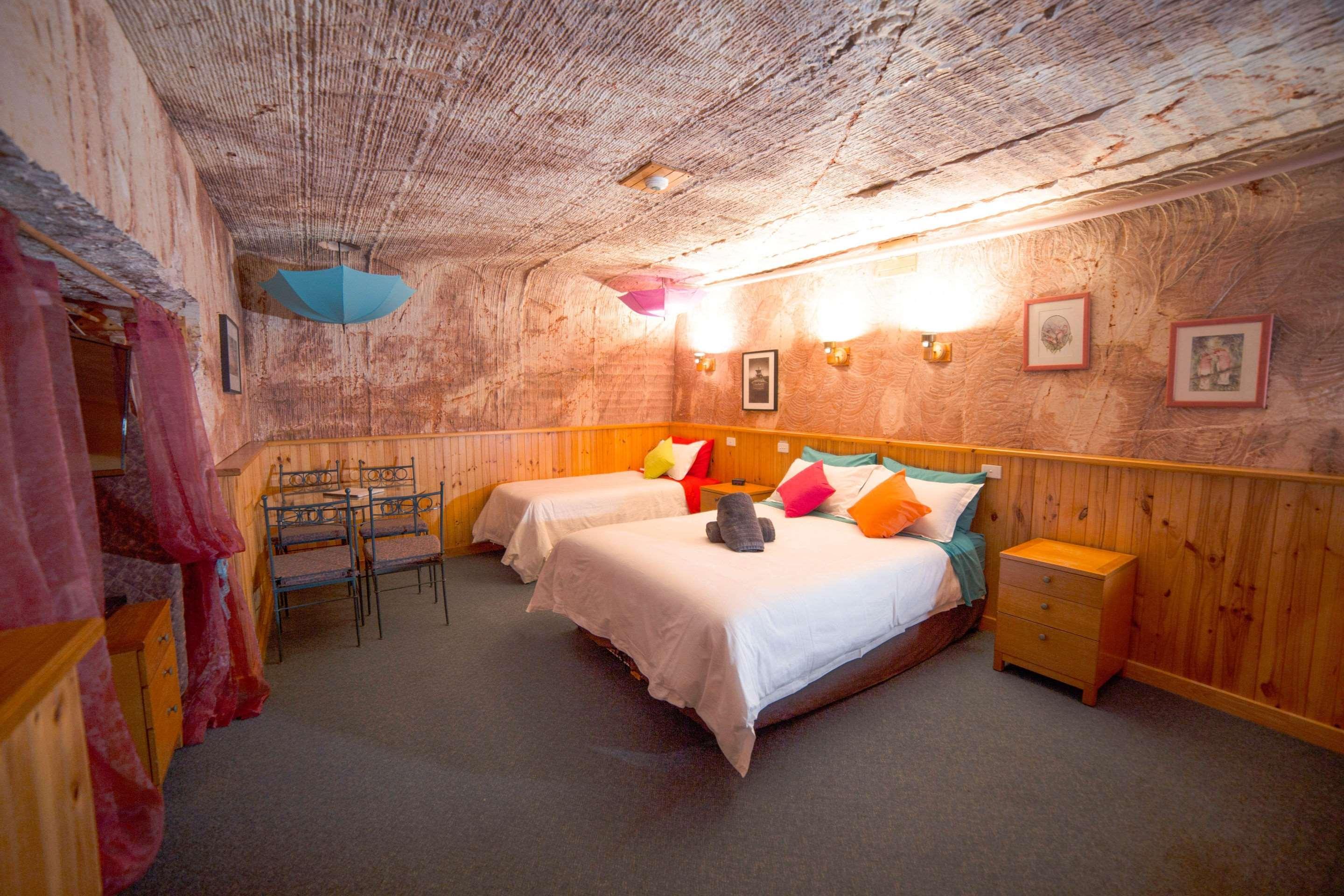 Coober Pedy Experience Motel Екстериор снимка