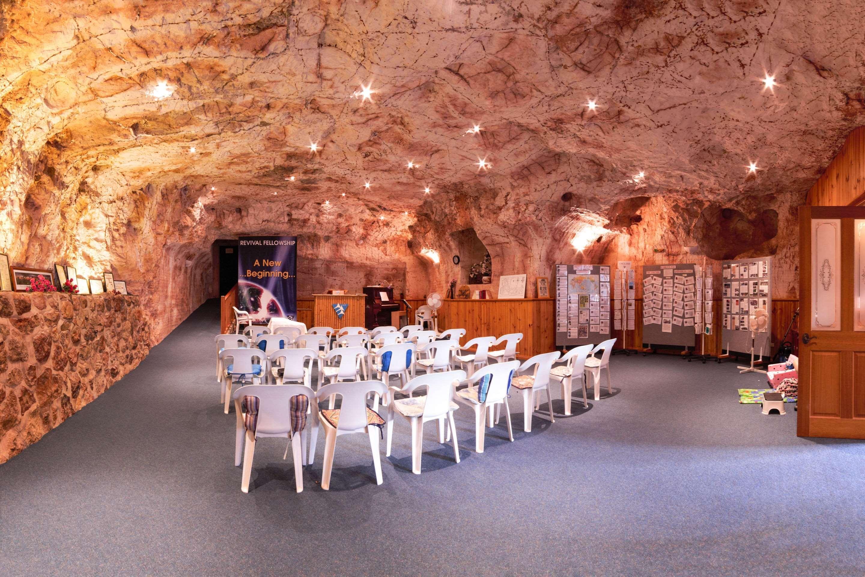Coober Pedy Experience Motel Екстериор снимка