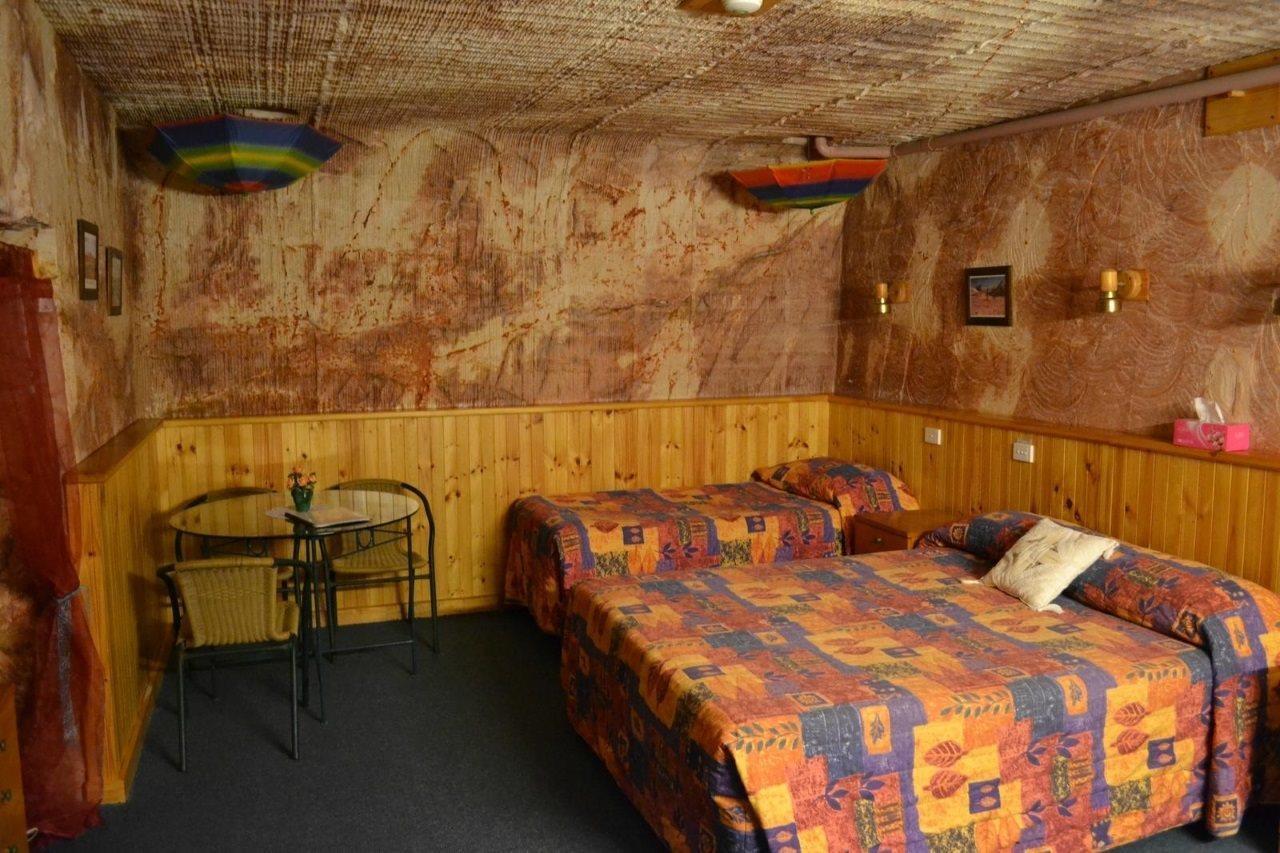 Coober Pedy Experience Motel Екстериор снимка