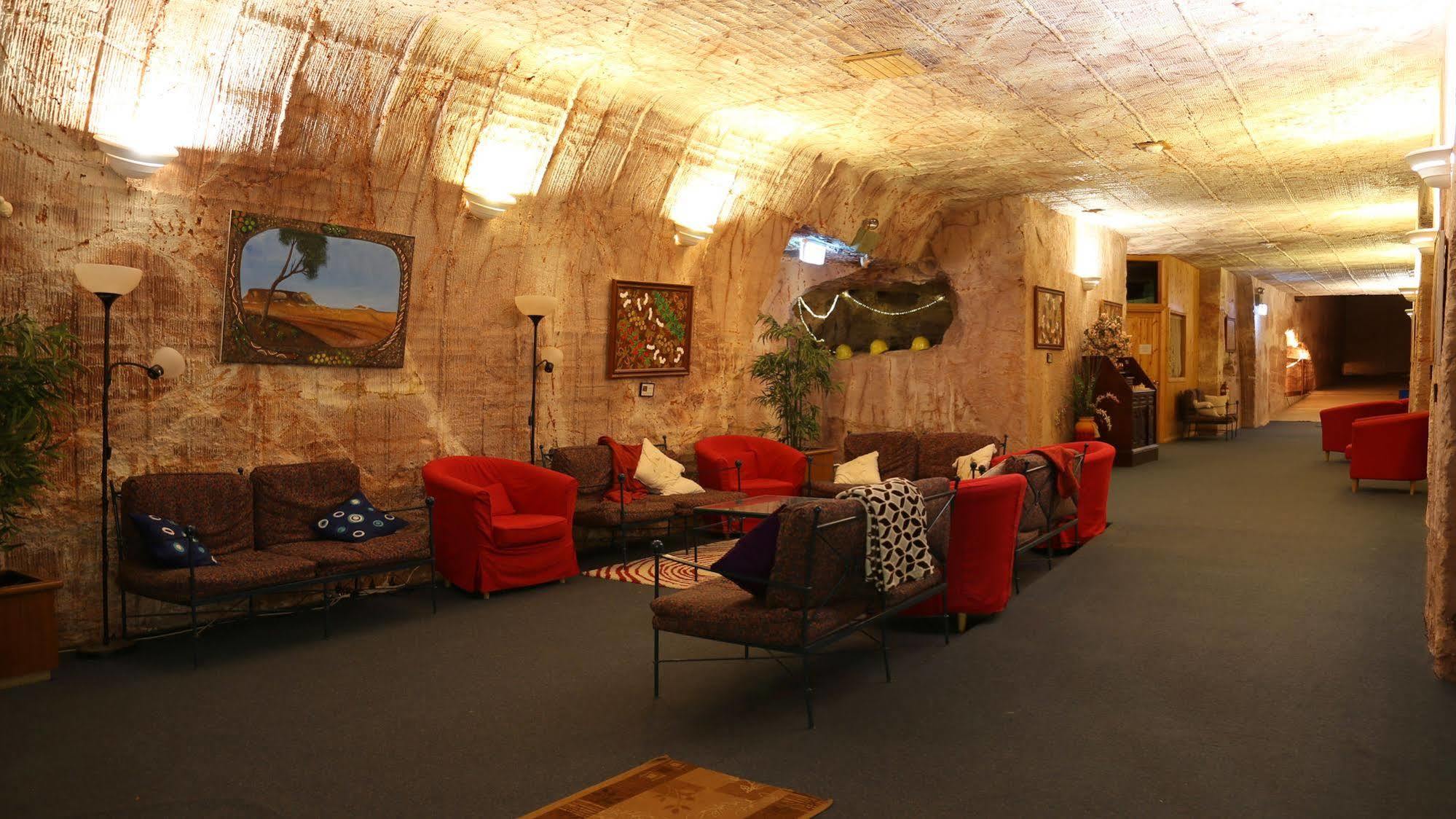 Coober Pedy Experience Motel Екстериор снимка