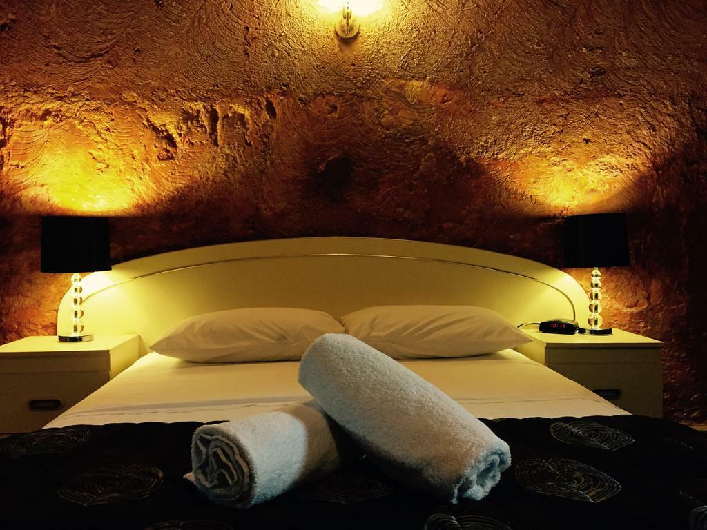 Coober Pedy Experience Motel Екстериор снимка